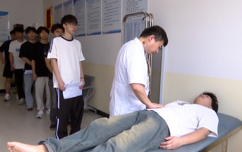 新街镇扎实推进2026年秋季征兵工作