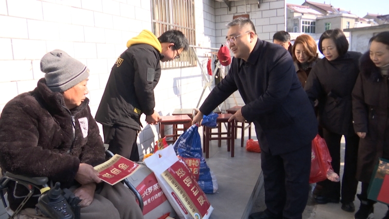 暖冬行动:走进古溪、分界送温暖