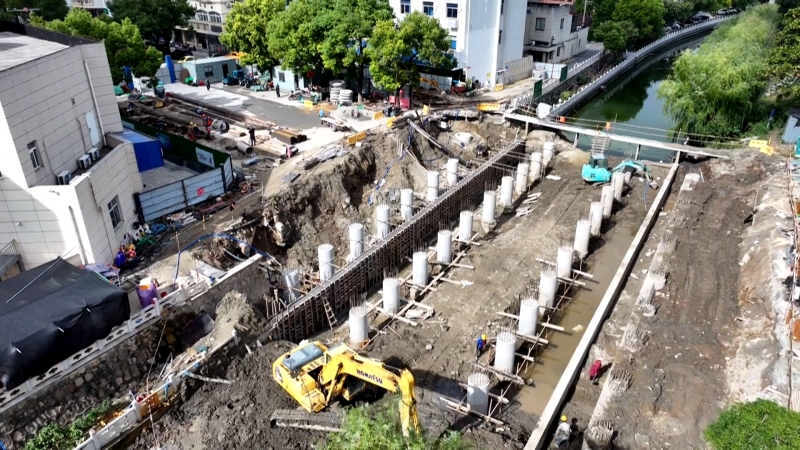 打通城区交通堵点 市政路网加快完善