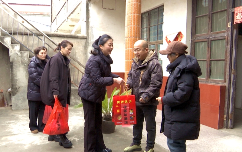 暖冬行动：汇聚社会之爱 情暖困难之家