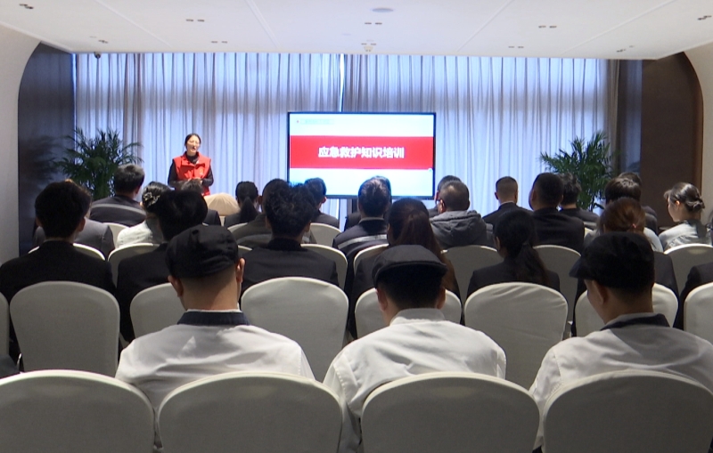 培训2.3万人 市红十字会推出“急救英雄”培训计划