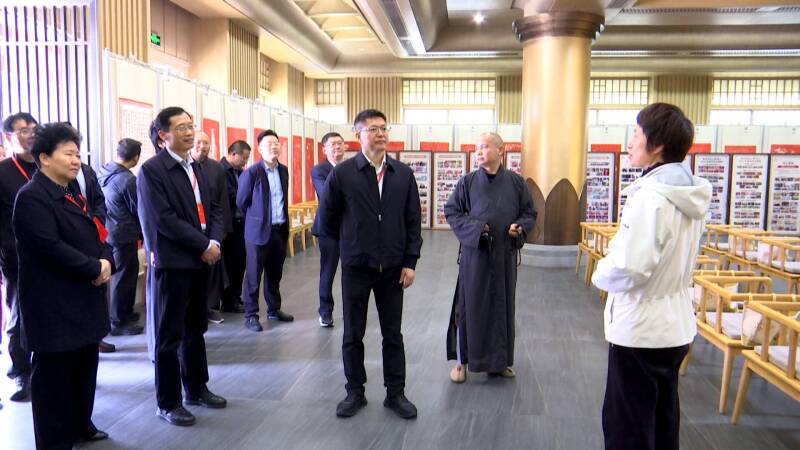 市人大常委会组织视察宗教活动场所管理情况