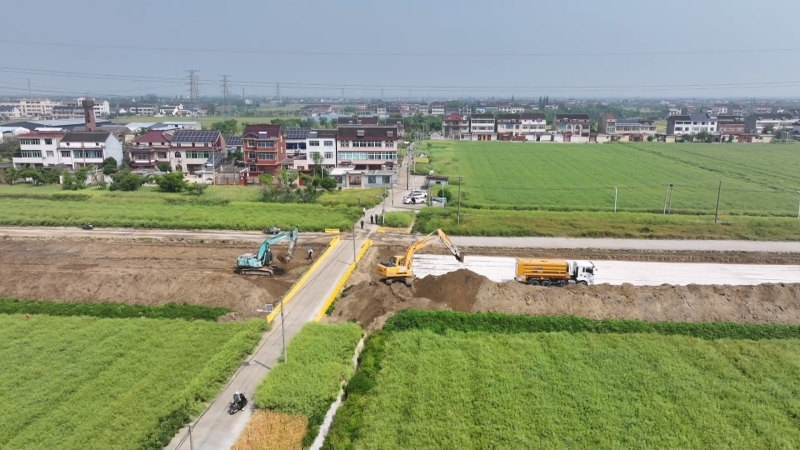 北沿江高铁黄桥站外围配套路网开工建设