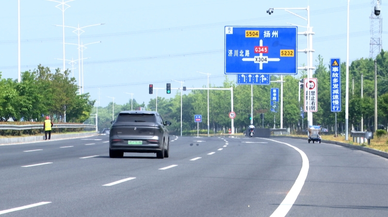 交警提醒：345国道调整两处路口车道