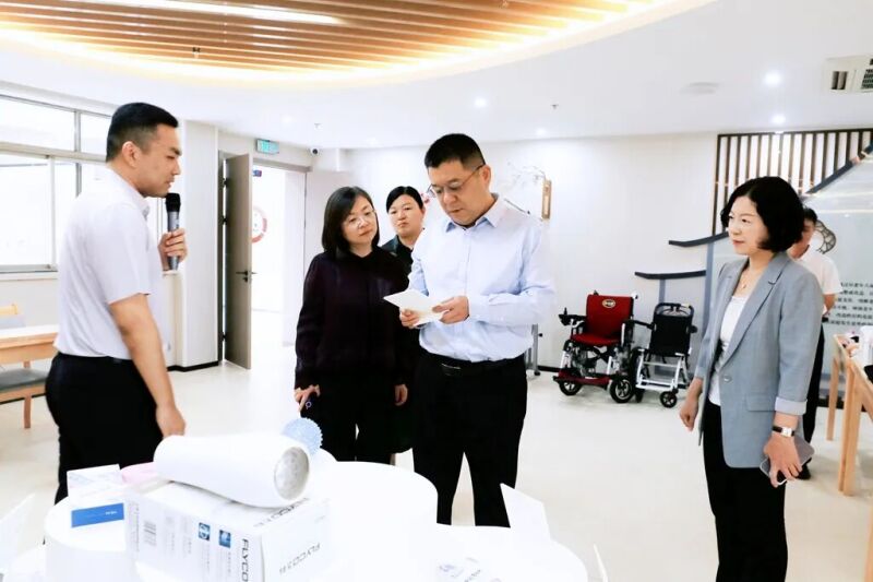 刘文荣专题调研群众身边不正之风和腐败问题集中整治工作