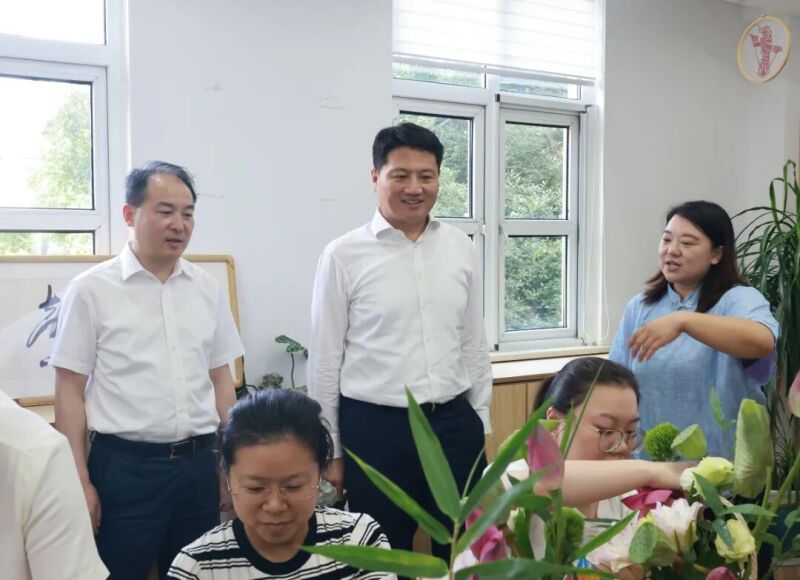 姜冬冬到我市专题调研宣传思想文化工作