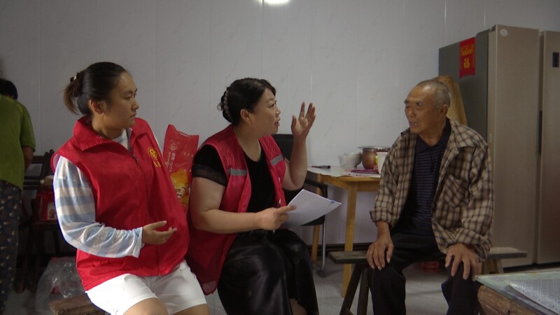 古溪镇横垛社区：网格员奔走一线  严防风雨保民安