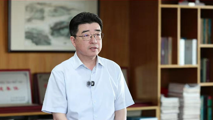 市工信局：谋增量 优存量 扩容量  全力打造集链成群产业高地