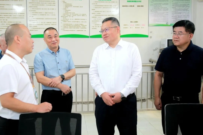 牛世杰督导物业领域集中整治情况
