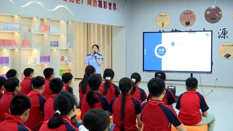 护苗·绿书签走进校园 共筑青少年阅读安全屏障